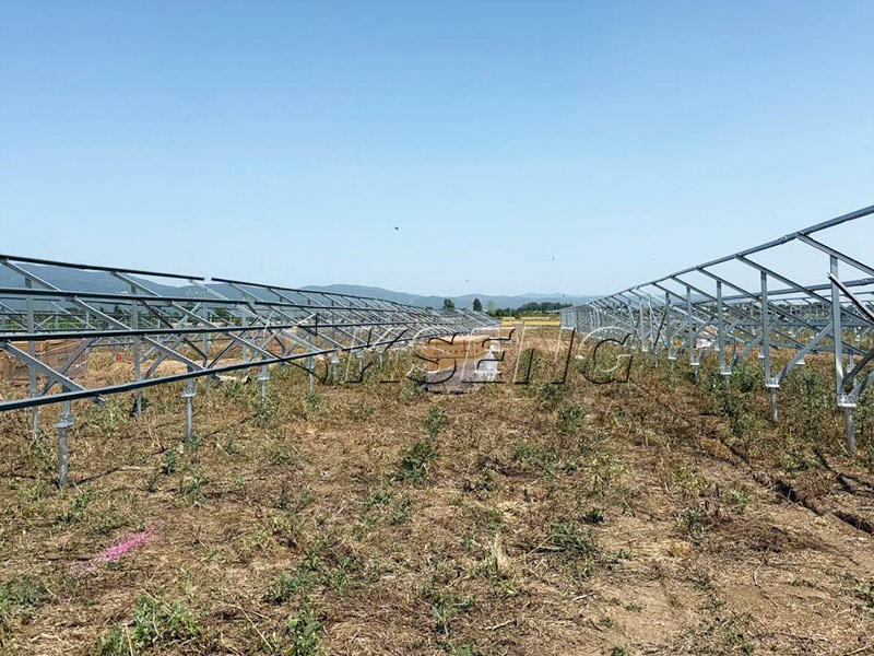 Zn-Al-Mg coated solar racking Zn-Al-Mg gecoate zonne-stellingen