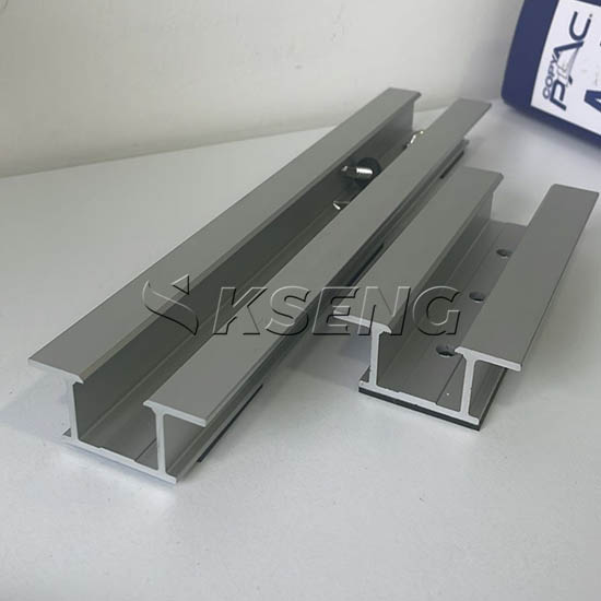 Corrosion-resistant anodized AL6005 aluminum mini rail for solar panels Geanodiseerde AL6005 aluminium mini-rail op zonne-energie, corrosiebestendig