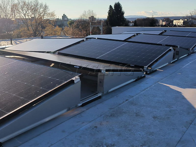 PV mounting structure wind load and snow load design Zonne-montagesysteem voor plat dak met geballaste PV-structuur