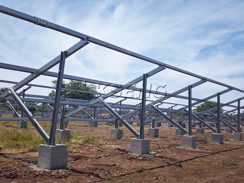 Close-up-van-Kseng-Zn-Al-Mg-staal-zonne-montagecomponenten-voor-Mexico-project