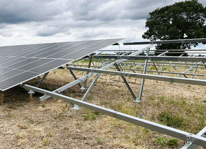 grondmontagesysteem op zonne-energie