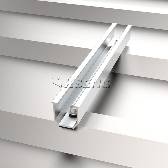 Trapeziumvormig metalen dak zonne-montagesysteem met U Mini-basisrail en L-voetbeugel