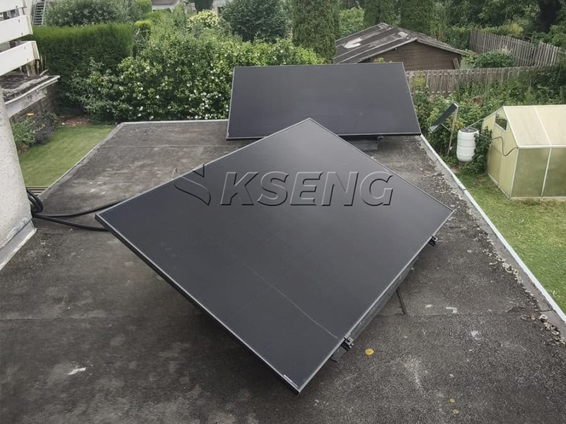 KSENG-easy-solar-bracket-lite-ge&iuml;nstalleerd-op-Duits-huis-beton-platdak